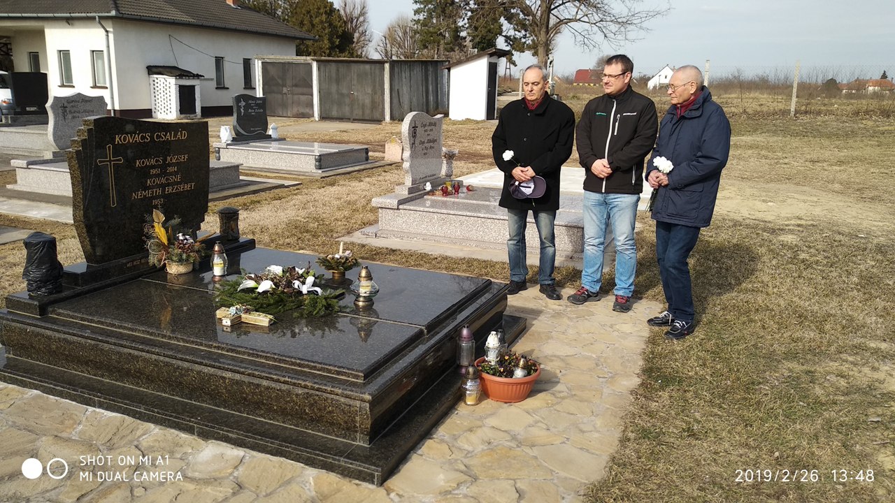 CesrkeszJozsi5eve 2